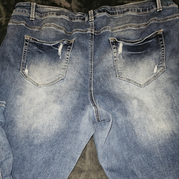 Stylish Blue Distressed Women Jeans Maurices 22 - Picture 5 of 5